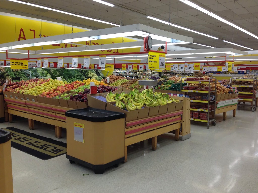 Colangelos No Frills | 125 Cross Ave Unit 1, Oakville, ON L6J 2W8, Canada | Phone: (866) 987-6453