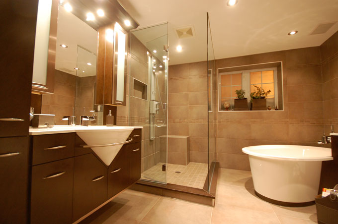 Entrepreneur de rénovation de salles de bain : Avantage Rénovati | 3823 Boulevard Saint-Martin O, Laval, QC H7T 1B2, Canada | Phone: (514) 820-4595