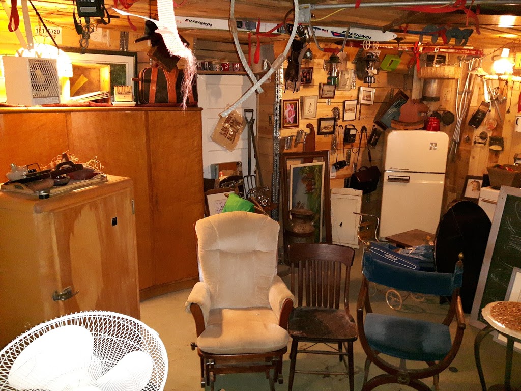 Brocante La Baraque | 4600 QC-132, Sorel-Tracy, QC J3R 1R3, Canada | Phone: (450) 855-0835