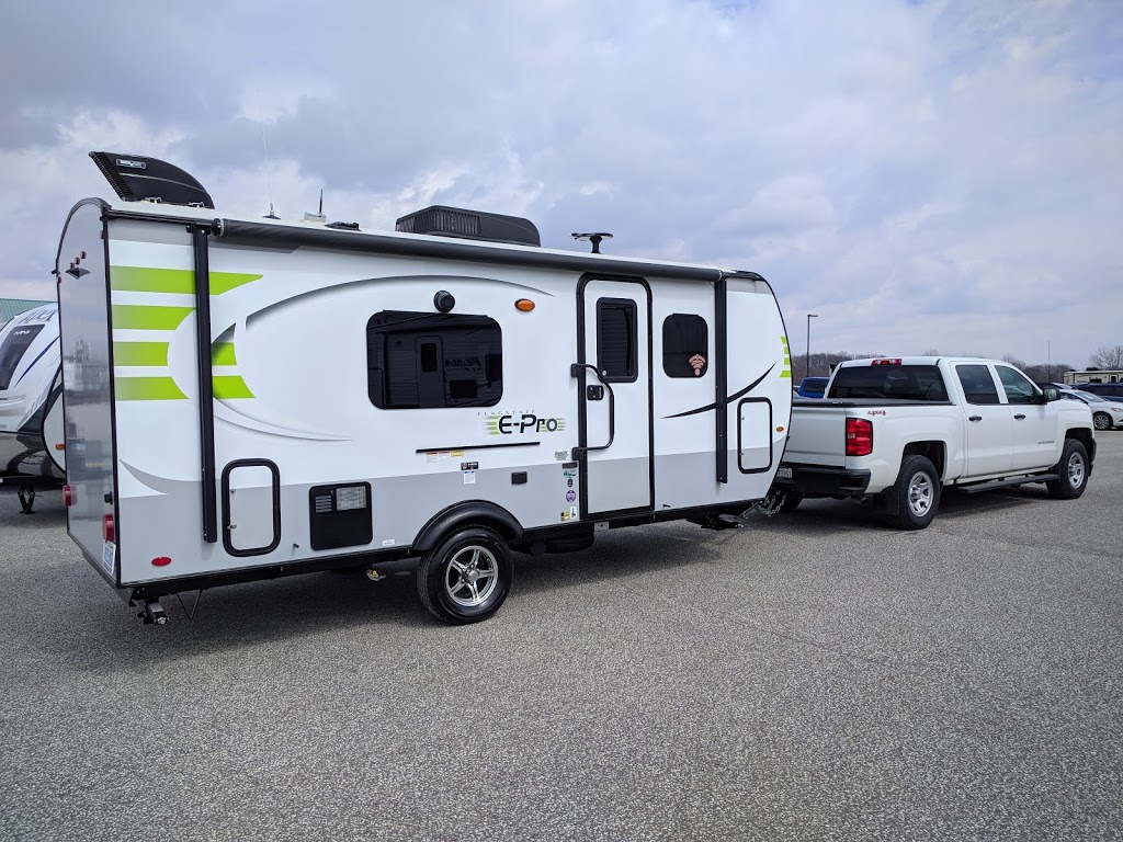 Larry Renaud RV Sales | 2558 Essex County Rd 20, Harrow, ON N0R 1G0, Canada | Phone: (519) 738-6222