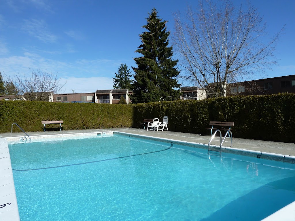 Imperial Parkside Apartments | 9555 128 St #334, Surrey, BC V3V 5N6, Canada | Phone: (778) 835-9481