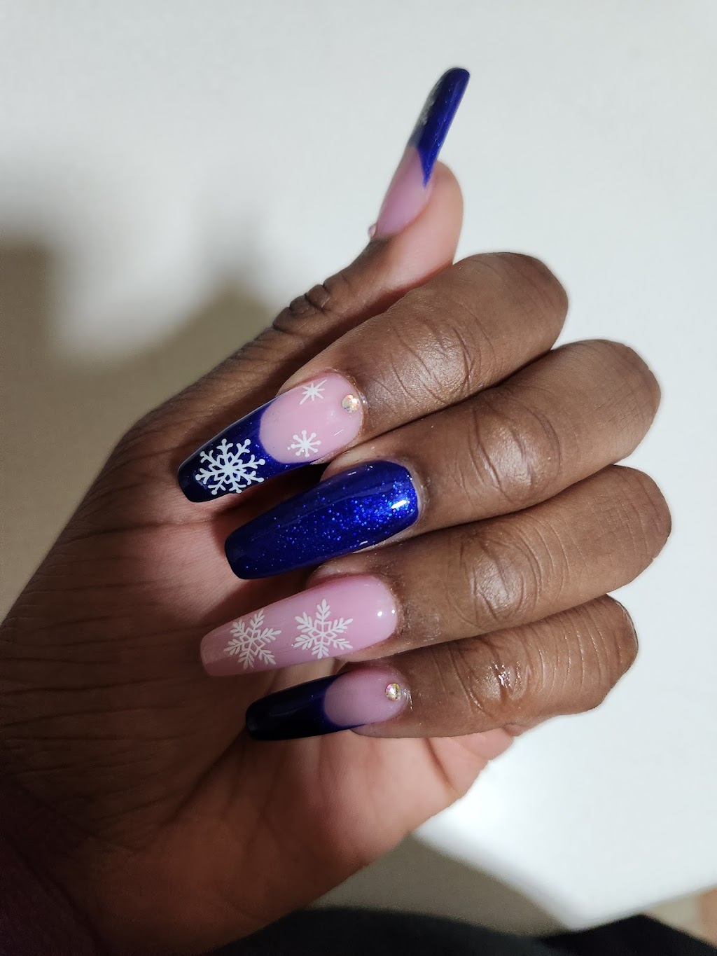 Cindy Nails | 2861 Jane St, North York, ON M3N 2J5, Canada | Phone: (416) 630-6888