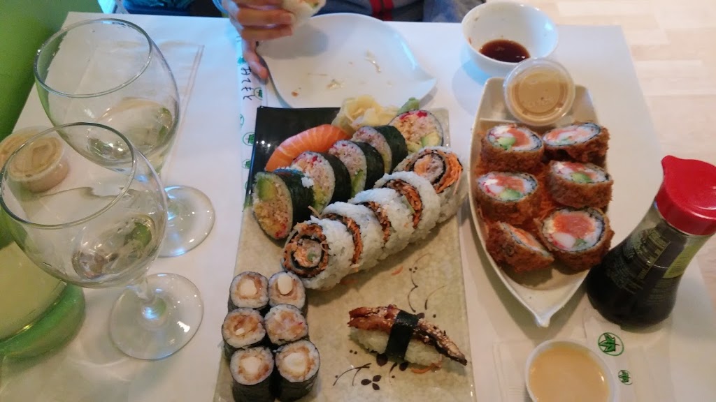 Sushi Itamea | 5029 Boulevard des Laurentides, Laval, QC H7K 2J7, Canada | Phone: (450) 937-0937