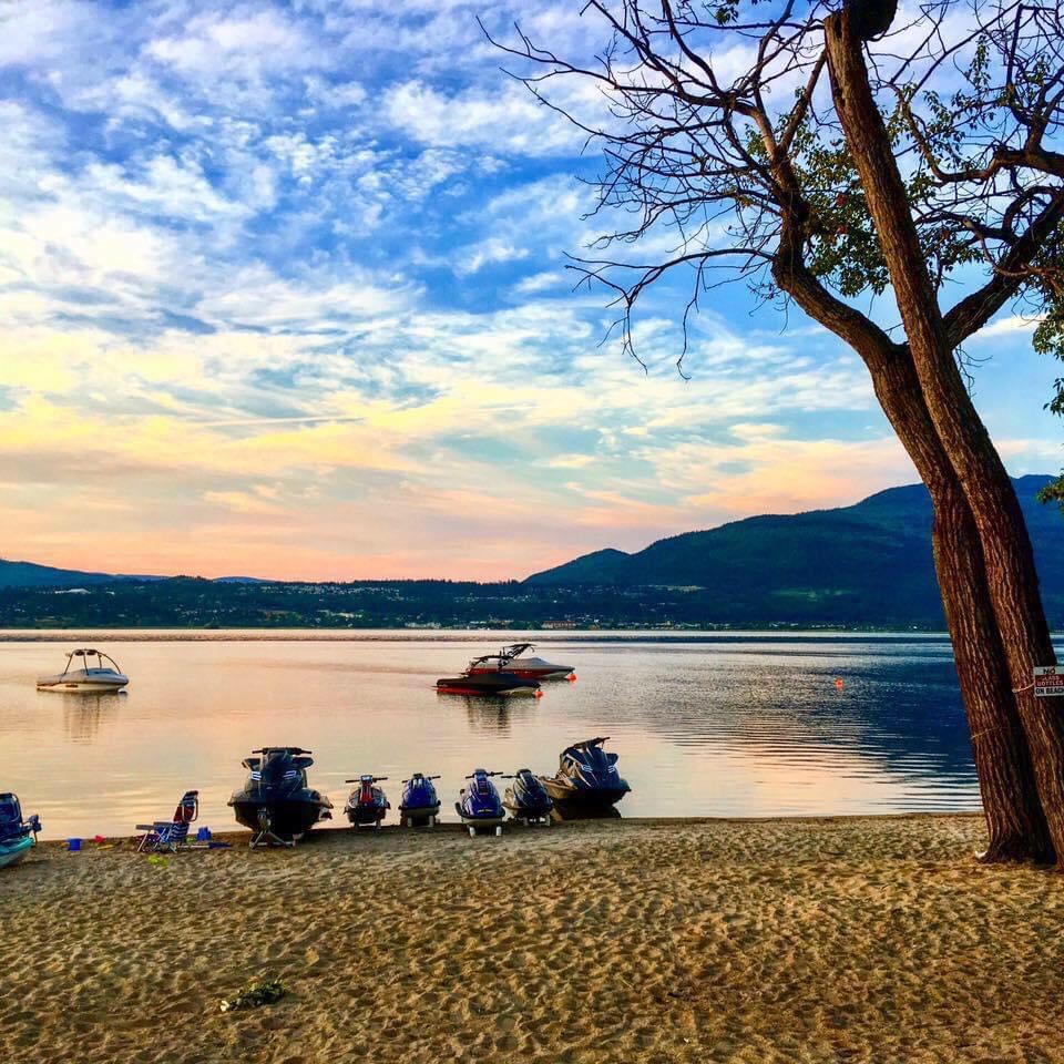 Sandy Point Beach Campground | 2100 Sandy Point Rd, Salmon Arm, BC V1E 2Z8, Canada | Phone: (250) 253-5309