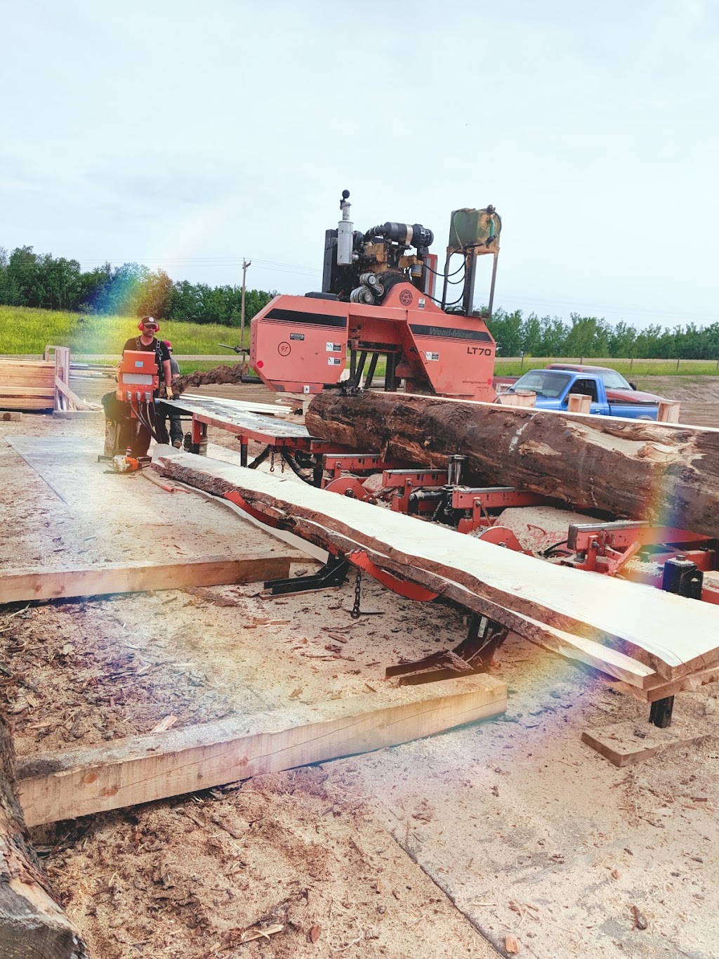 Sawmill Direct | Box 342, Alix, AB T0C 0B0, Canada | Phone: (403) 348-9820