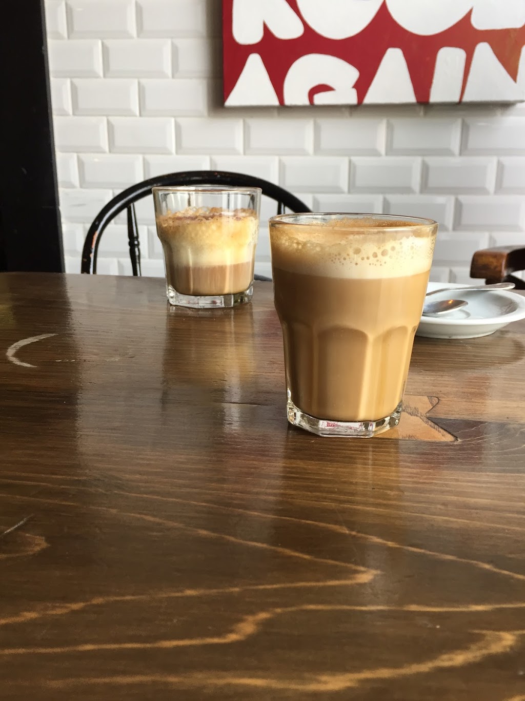 180g café-disquaire | 5866 Avenue de Lorimier, Montréal, QC H2G 2N9, Canada | Phone: (438) 290-5002