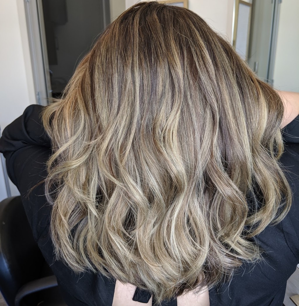Halo Hair by Naz | 507 Lakeshore Rd E Unit 200. Suite #3, Mississauga, ON L5G 1H9, Canada | Phone: (416) 523-8542