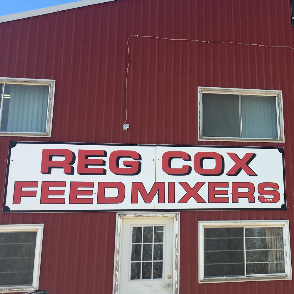 Reg Cox Feedmixers | 113 Poplar Ridge Road, Red Deer, AB T4S 0K6, Canada | Phone: (403) 340-2221