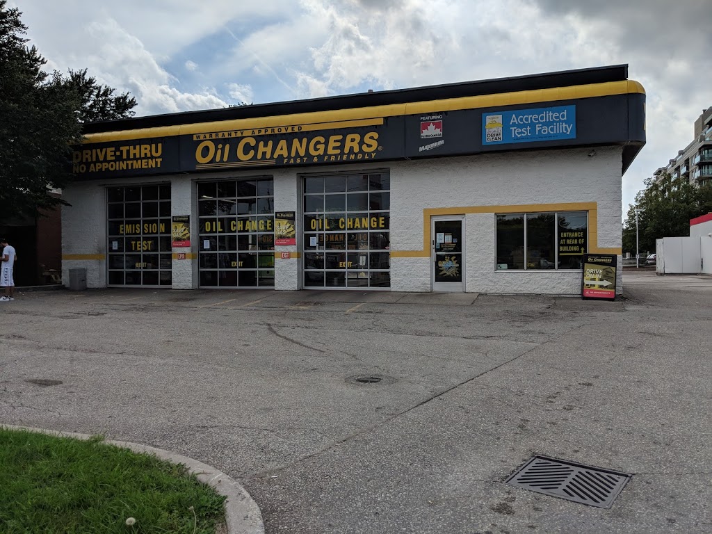 Oil Changers | 901 Sheppard Ave W, North York, ON M3H 2T7, Canada | Phone: (416) 638-0165