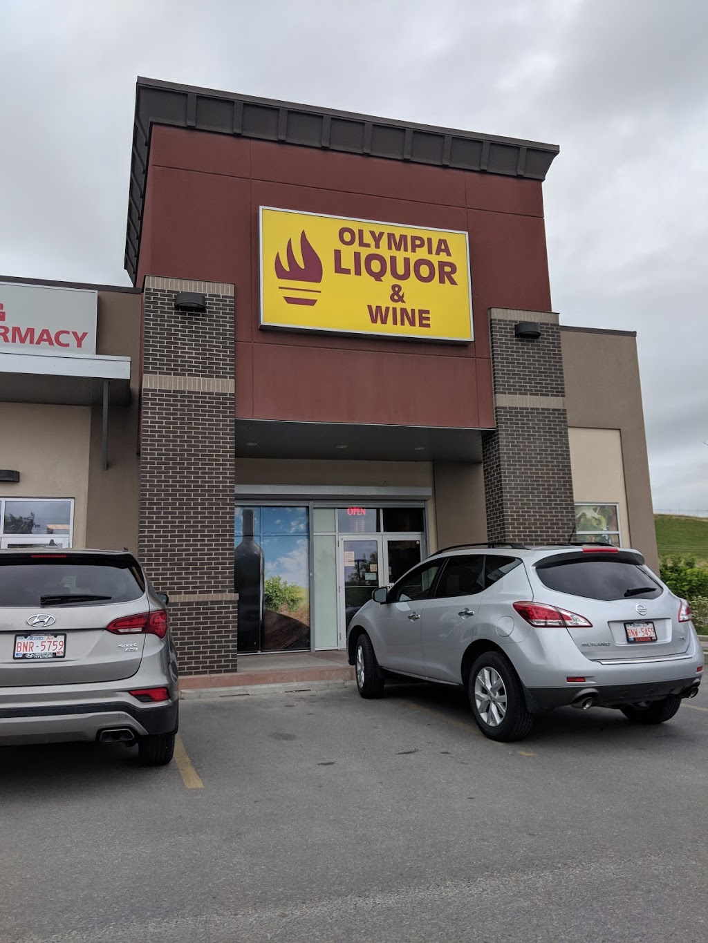 Olympia Liquor Beacon Heights | 12024 Sarcee Trail NW, Calgary, AB T3R 0J1, Canada | Phone: (403) 265-1331