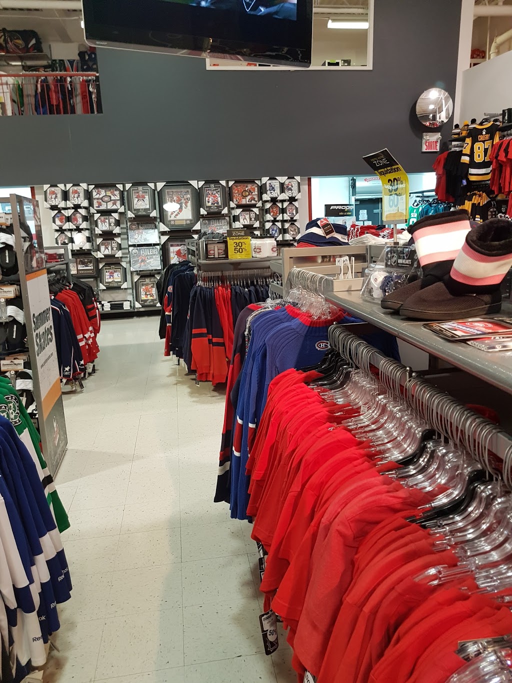 Sports Rousseau | 1701 Boulevard des Promenades, Saint-Hubert, QC J3K 5K2, Canada | Phone: (450) 656-1701