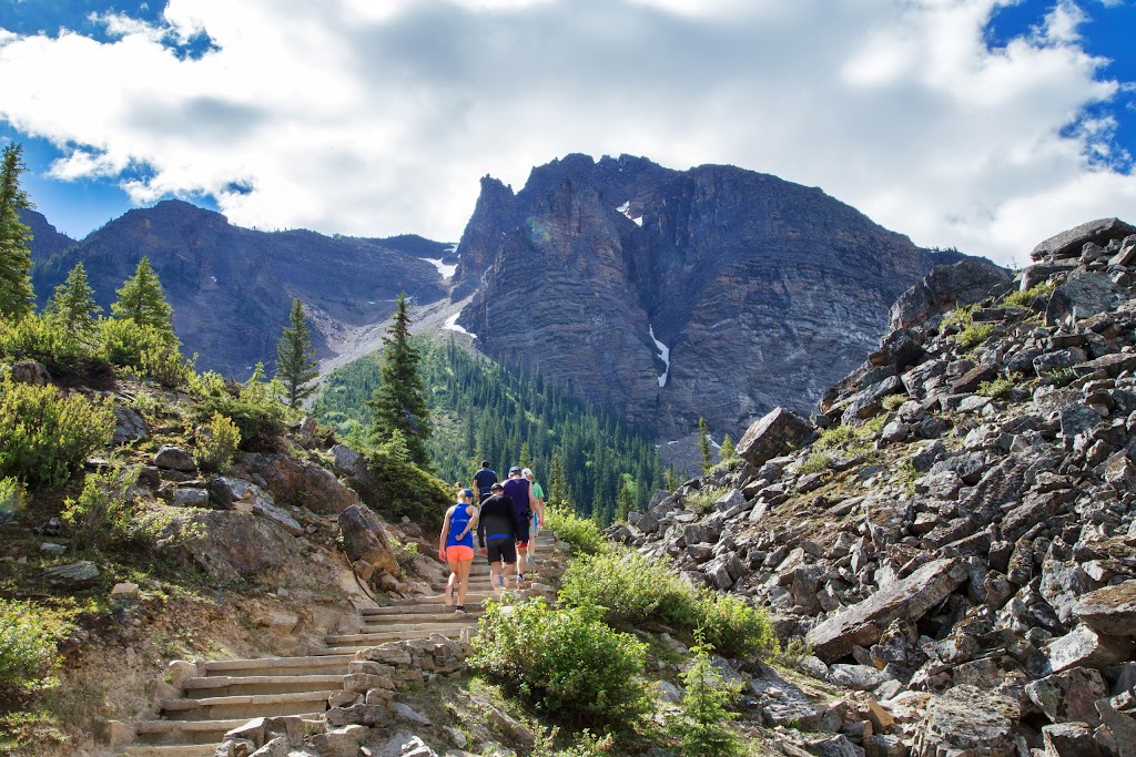 Moraine Lake Lodge | 1 Moraine Lake Rd, Lake Louise, AB T0L 1E0, Canada | Phone: (403) 522-3733