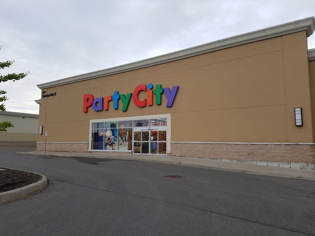 Party City | 911 Taunton Rd E, Oshawa, ON L1H 7K5, Canada | Phone: (905) 576-4982
