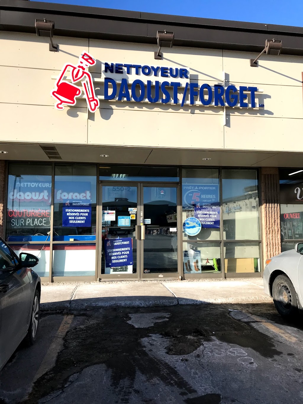 Nettoyeur Daoust | 550 Bd du Curé-Labelle #2, Sainte-Rose, QC H7L 4V6, Canada | Phone: (450) 625-4635