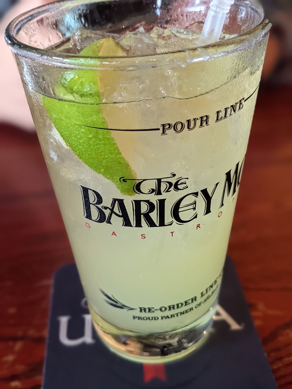 The Barley Mow Orleans | 2034 Tenth Line Rd, Orléans, ON K4A 4X4, Canada | Phone: (613) 841-5111