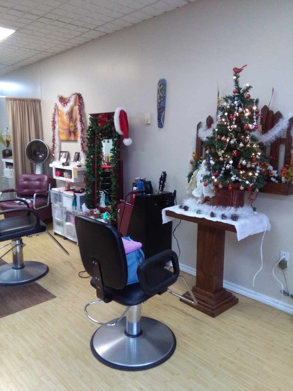 Incognito Coiffure | 874 Rue Saint-Isidore, Saint-Lin - Laurentides, QC J5M 2V4, Canada | Phone: (450) 439-1717