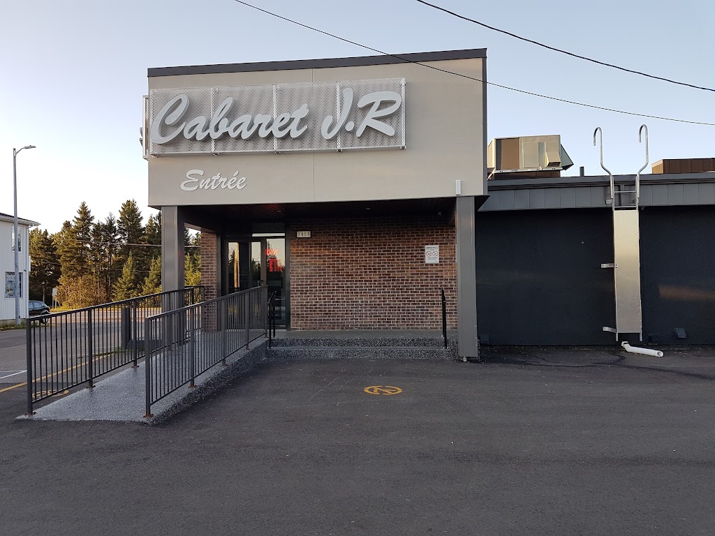 Cabaret JR | 2859 Bd du Royaume, Jonquière, QC G7X 7V3, Canada | Phone: (418) 548-8496