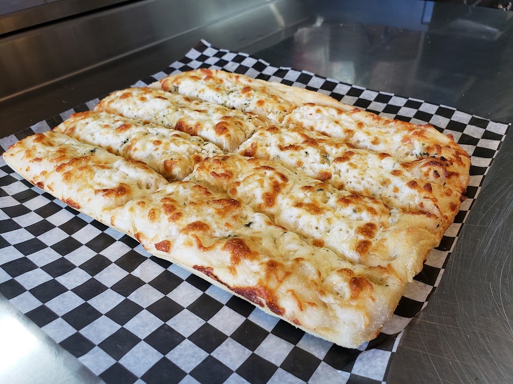 Chili Craft Pizza (Carling) | 68 Wylie Ave, Ottawa, ON K2B 6M4, Canada | Phone: (613) 828-1111