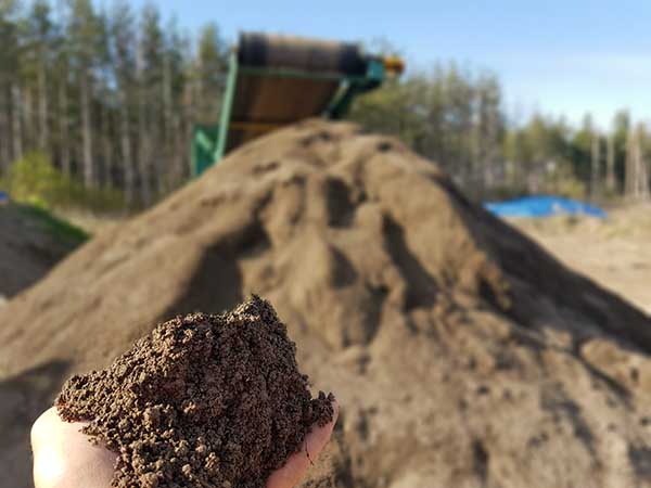 Kettle Lake Soil - Topsoil Supplier | 1 Lakeside Dr, Puslinch, ON N0B 2J0, Canada | Phone: (519) 651-1488