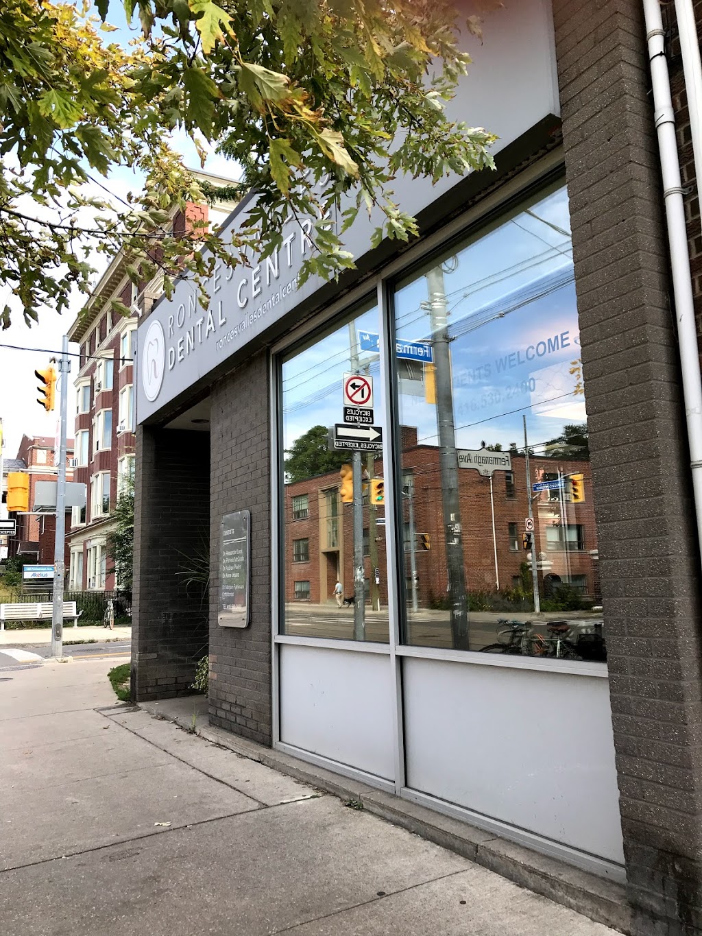 Roncesvalles Dental Centre | 235 Roncesvalles Ave, Toronto, ON M6R 2L6, Canada | Phone: (416) 530-2400