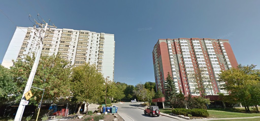 Waterloo North Condominium Corporation 168 | 55 Green Valley Dr, Kitchener, ON N2P 1Z6, Canada | Phone: (519) 895-0070
