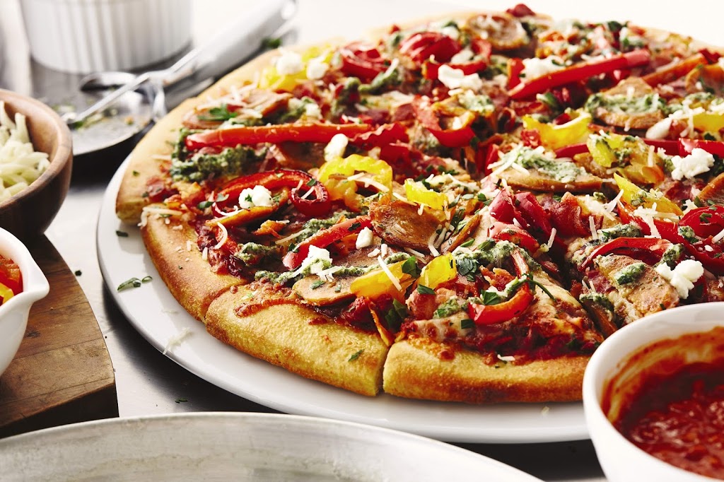 Boston Pizza | 4500 Boulevard des Gradins #400, Québec, QC G2J 1A6, Canada | Phone: (418) 623-3323