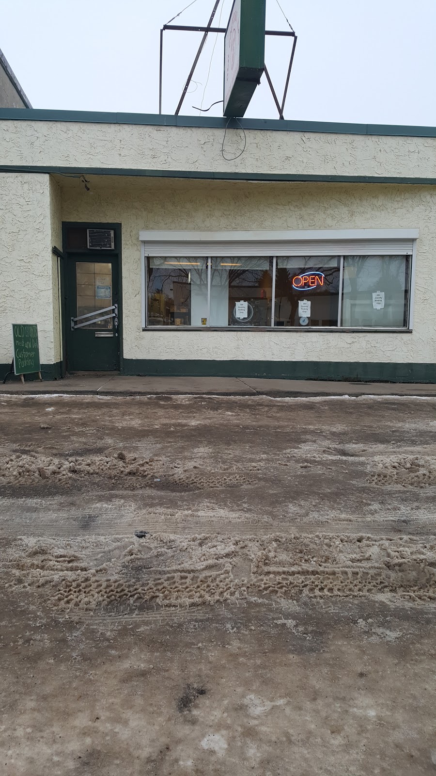 Old Country Meat | 6328 106 St NW, Edmonton, AB T6H 2V3, Canada | Phone: (780) 415-5677