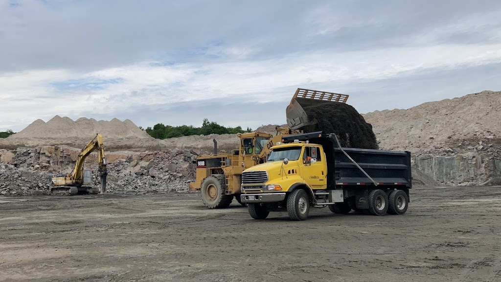 Carr Aggregates | 140 Old Highway Rd, East, Magnetawan, ON P0A 1P0, Canada | Phone: (705) 387-1987