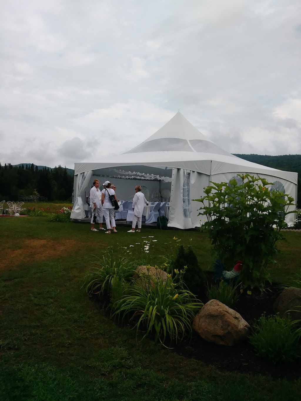 Les jardins du Grand Duc | 1460 Rang Saguenay, Saint-Raymond, QC G3L 3G3, Canada | Phone: (418) 337-6086