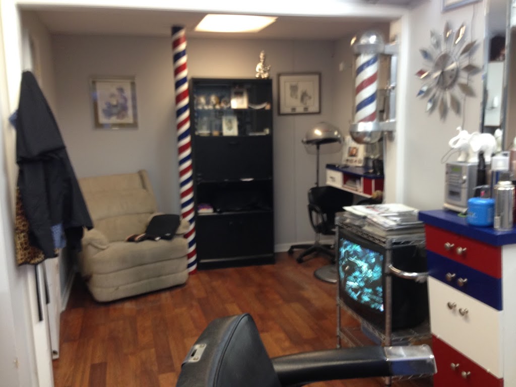 The barbershop | 2239 King Rd, King City, ON L7B 1G2, Canada | Phone: (416) 989-5324