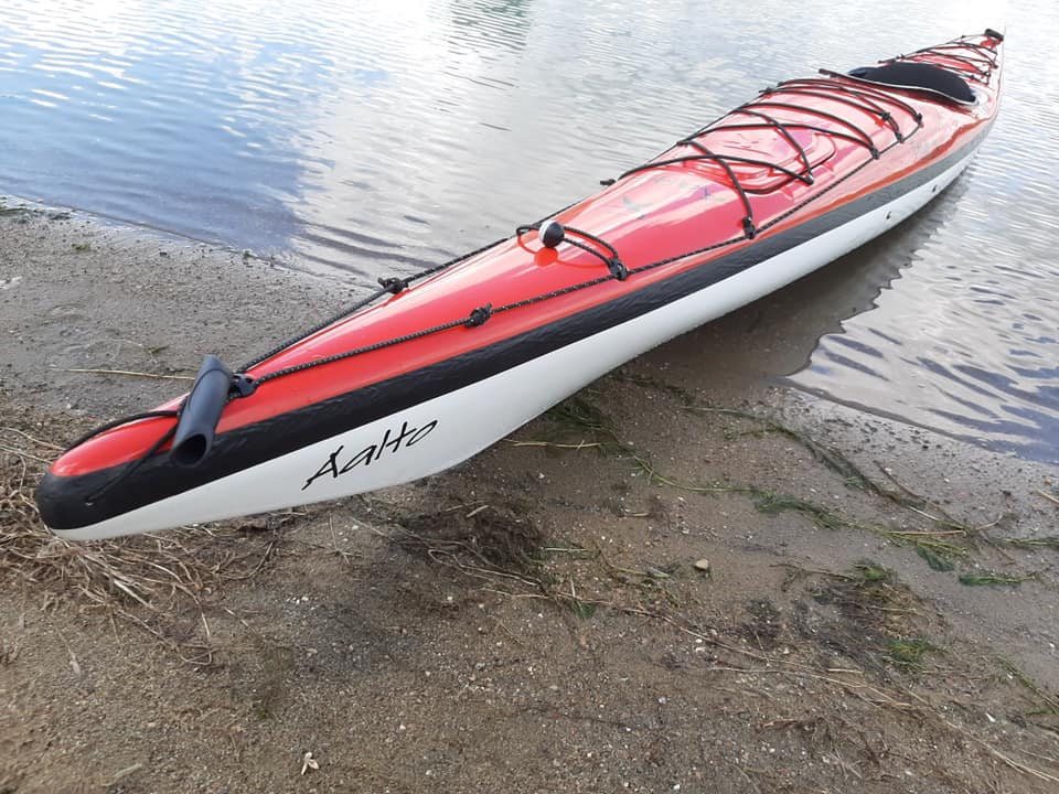 Tutjak Kayak kayak de mer | 2824 Boulevard Saint-Michel Suite 2, Trois-Rivières, QC G9A 5E1, Canada | Phone: (819) 384-0538
