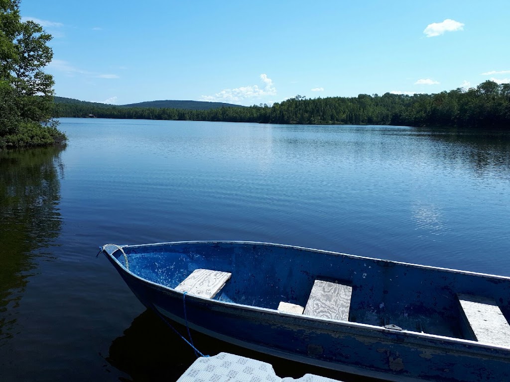 Pourvoirie des Trois Lacs | Chem. de Lapointe, Saint-Bruno-de-Kamouraska, QC G0L 2M0, Canada | Phone: (418) 495-2054