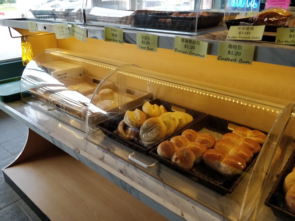 Tung Hing Bakery | 2555 Victoria Park Ave, Scarborough, ON M1T 1A3, Canada | Phone: (416) 519-9300