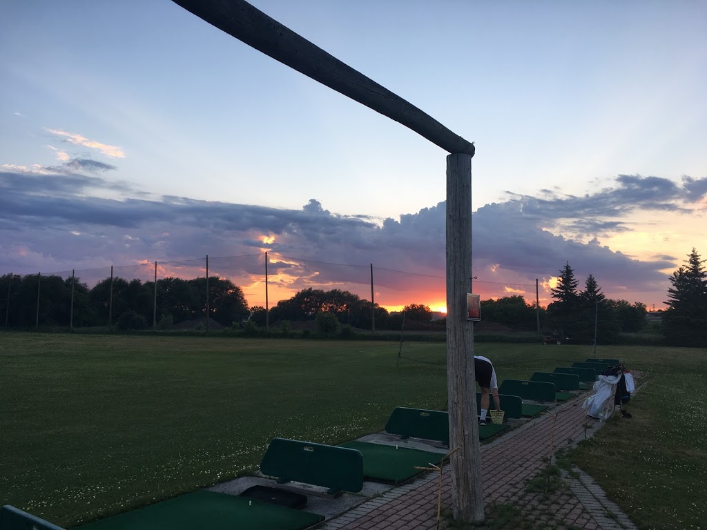 On The Green Driving Range & Mini Golf | 3232 Jockvale Rd, Nepean, ON K2J 4J7, Canada | Phone: (613) 823-7996