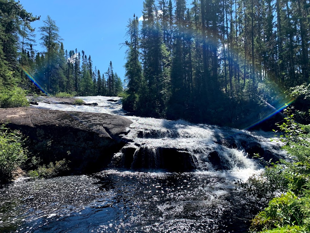 Pourvoirie Lac Dégelis - Siège social | 2594 Rang Sainte-Famille, Chicoutimi - Siège Social, Valin Km 117, Activités Sur Les Monts, QC G7H 7W6, Canada | Phone: (418) 973-1249