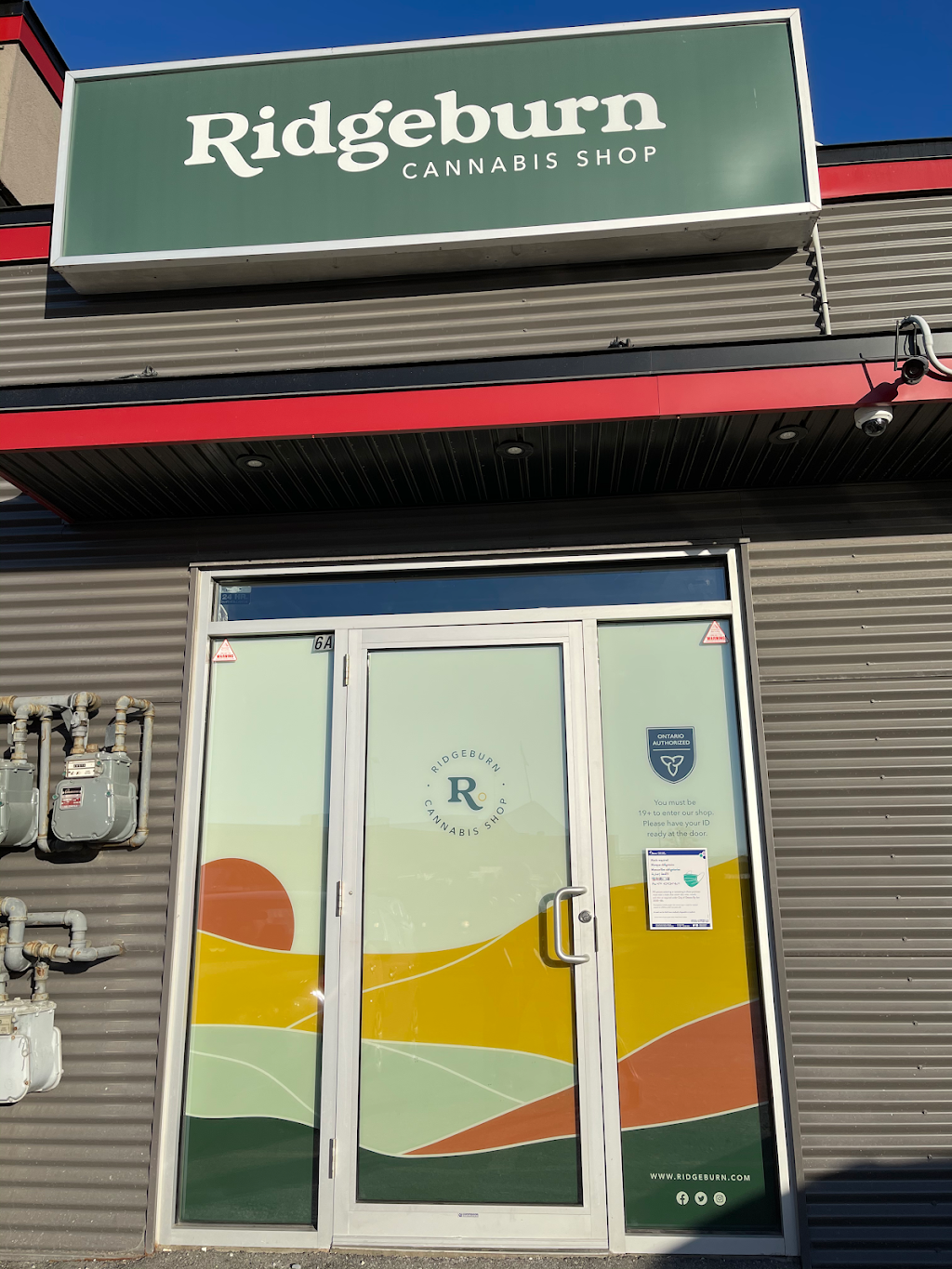 Ridgeburn Cannabis Shop | 1638 Cyrville Rd Unit 6A, Gloucester, ON K1B 3L8, Canada | Phone: (613) 425-9502