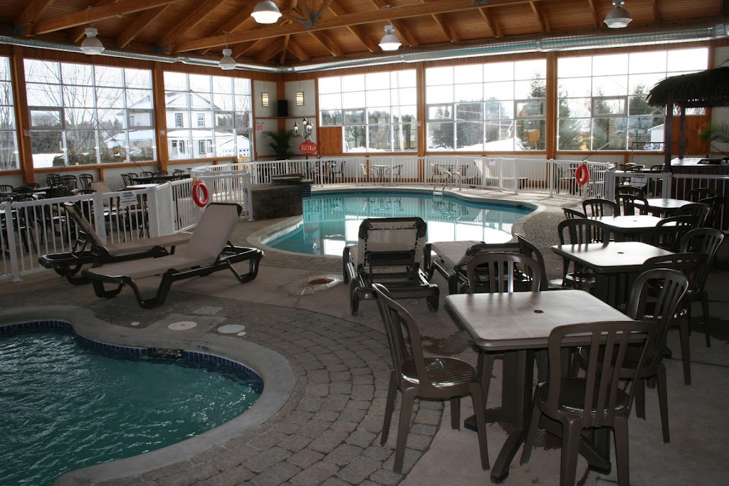 Auberge Du Draveur | 85, rue Principale Nord, Rte 105, Maniwaki, QC J9E 2B5, Canada | Phone: (819) 449-7022