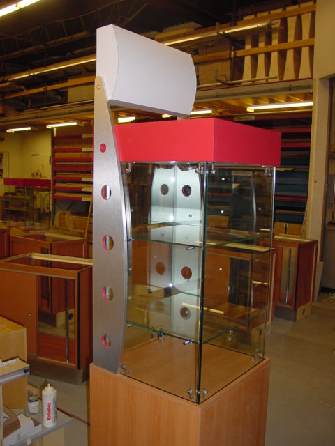 Interior Store Display Installations Inc | 64 Shoemaker St, Kitchener, ON N2E 3G4, Canada | Phone: (519) 895-0532