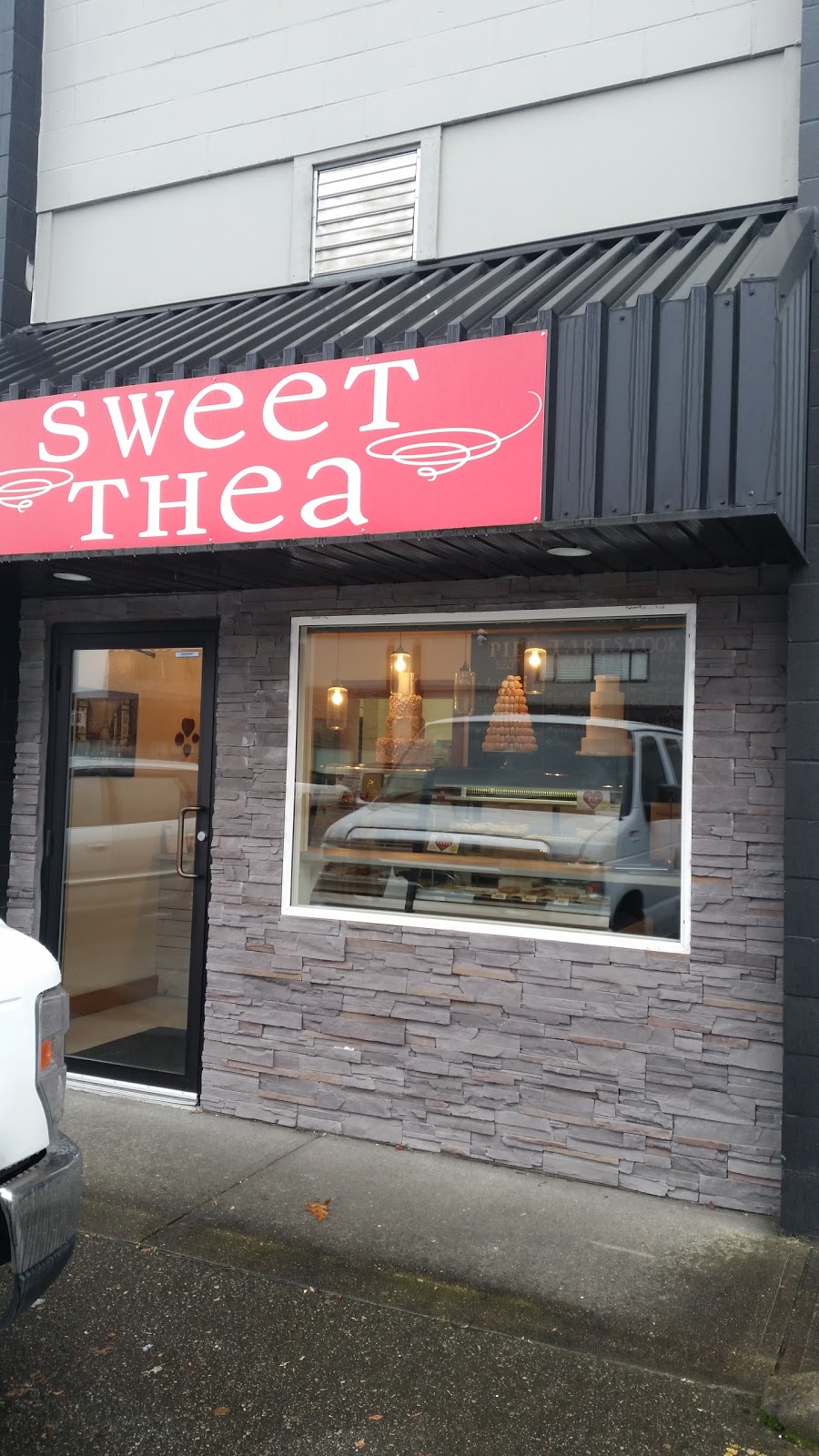 Sweet Thea Bakery | 20540 Duncan Way #203, Langley City, BC V3A 7A3, Canada | Phone: (604) 533-3603