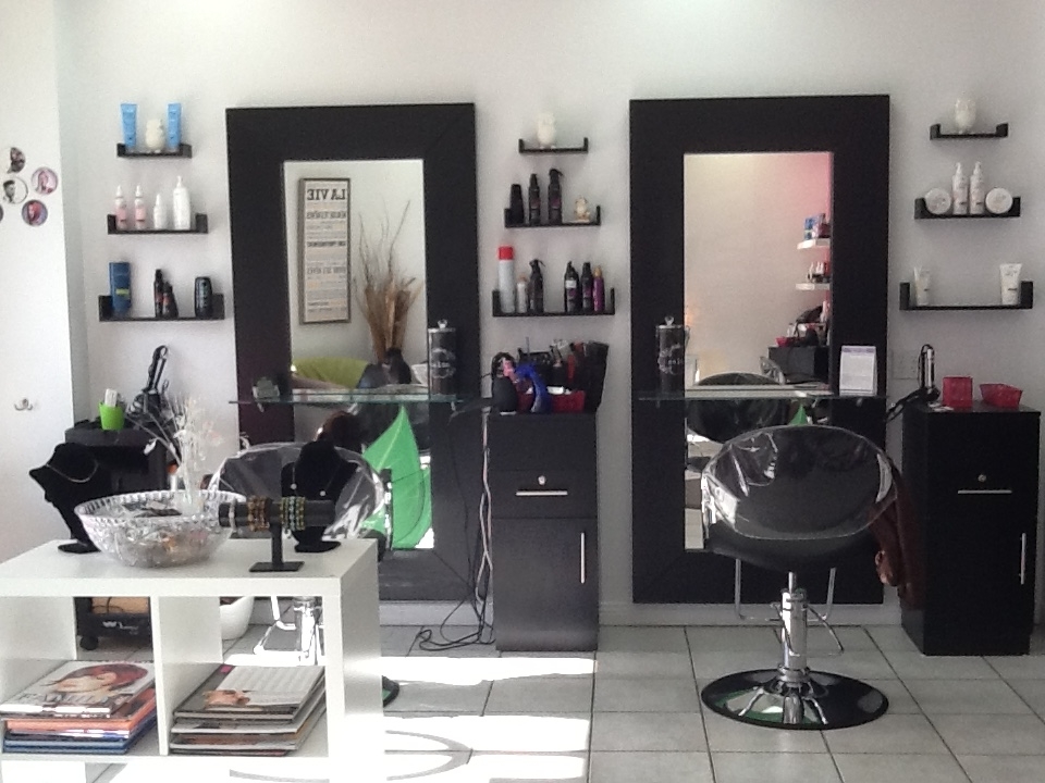 Salon De Coiffure Ambiance Plus | 385 Rue Saint-Eustache, Saint-Eustache, QC J7R 2M4, Canada | Phone: (450) 472-1610