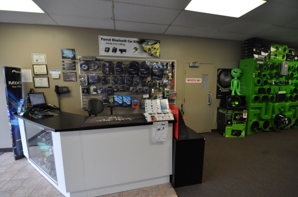 Ultimate Car Audio | 898 Simcoe St N, Oshawa, ON L1G 4W2, Canada | Phone: (905) 576-0030