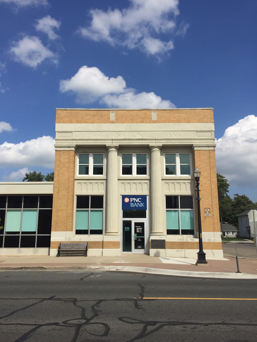 PNC Bank | 69306 Main St, Richmond, MI 48062, USA | Phone: (586) 727-7581