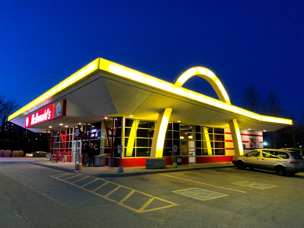 McDonalds | 520 Oxford St W, London, ON N6H 1T5, Canada | Phone: (519) 471-5540