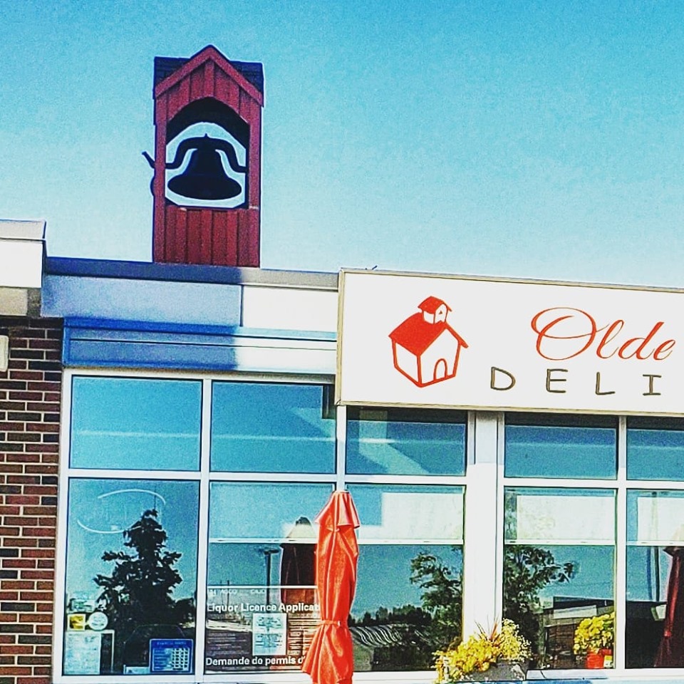 Olde School Deli & Cafe | 186 Talbot St S, Essex, ON N8M 1B6, Canada | Phone: (519) 776-9700