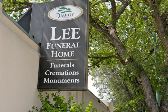 Lee Funeral Home and Crematorium | 3101 Dewdney Ave, Regina, SK S4T 0Y5, Canada | Phone: (306) 757-8645