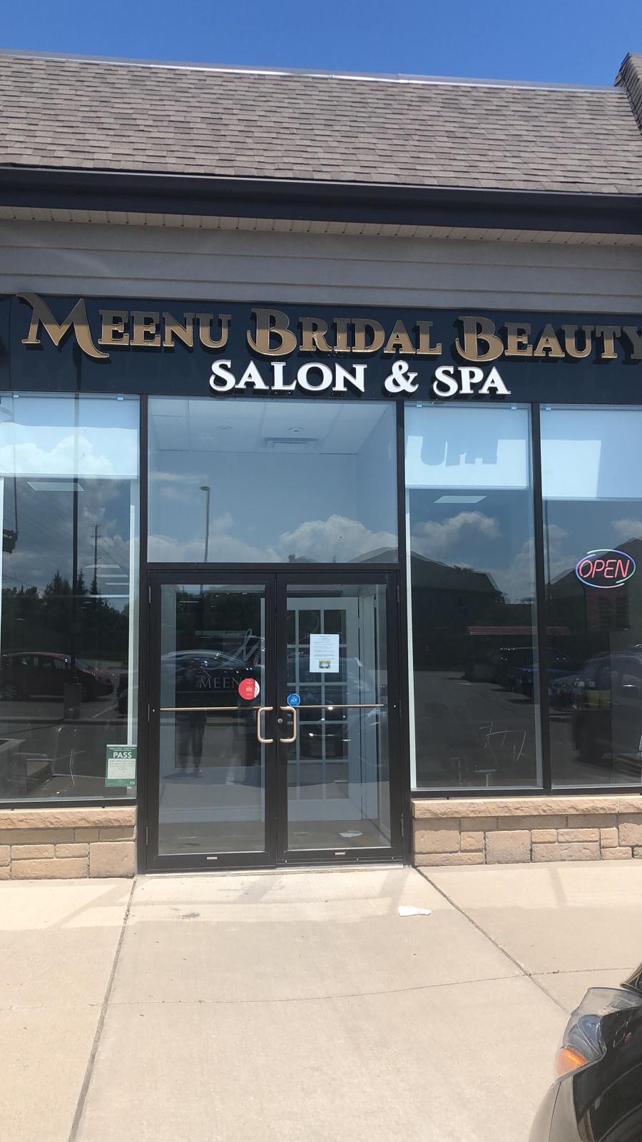 Meenu Bridal Salon | 611 Wanless Dr Unit # 3, Brampton, ON L7A 3Y6, Canada | Phone: (905) 970-8596