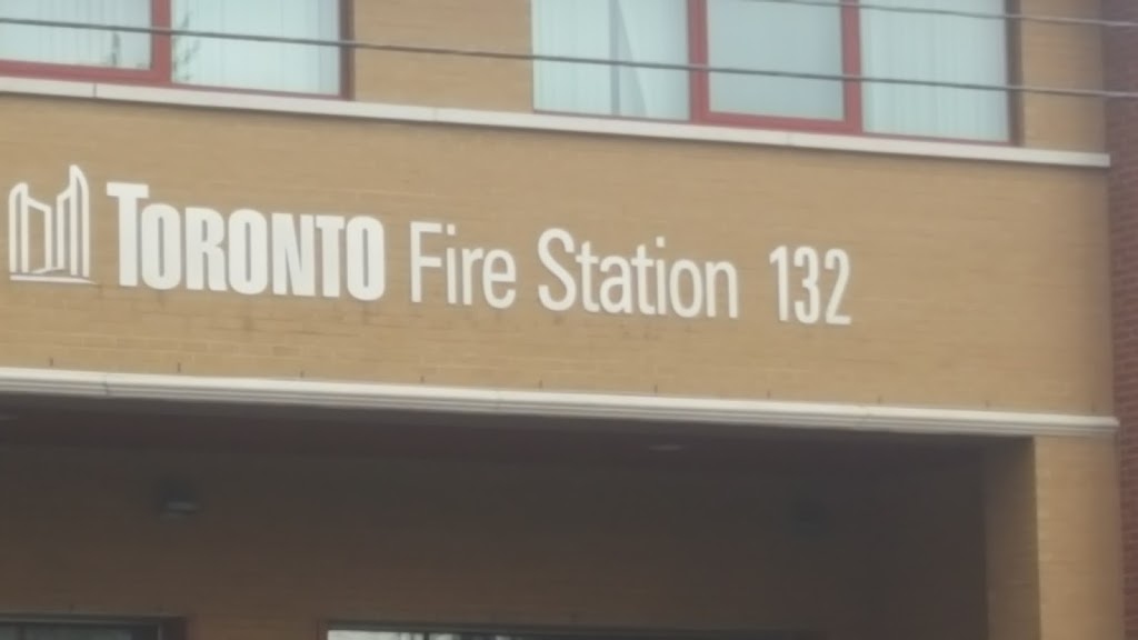 Toronto Fire Station 132 | 476 Lawrence Ave W, North York, ON M5M 1C4, Canada