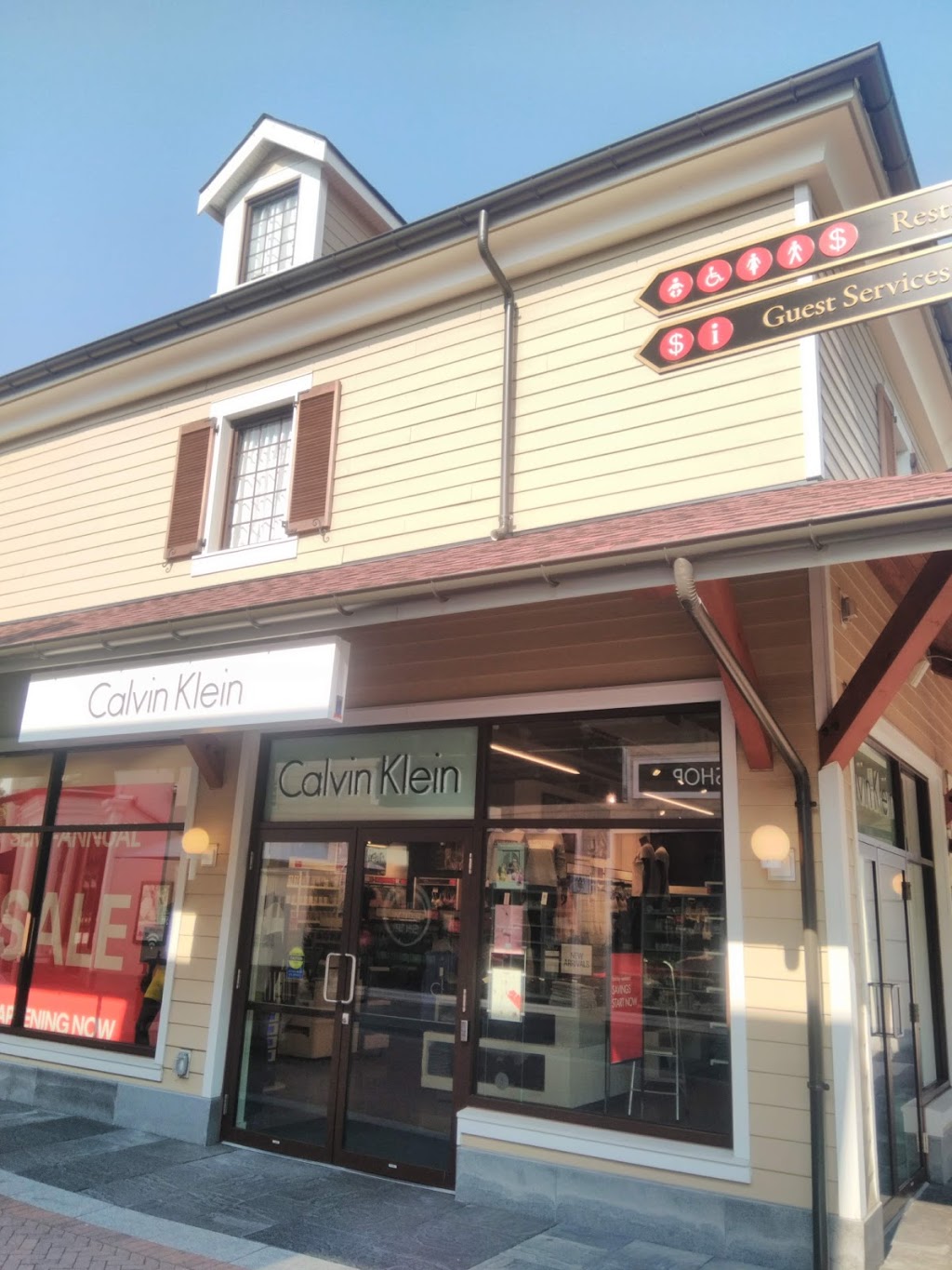 Calvin Klein Outlet | 7899 Templeton Station Road Space #5-6, Richmond, BC V7B 0B7, Canada | Phone: (604) 821-1145