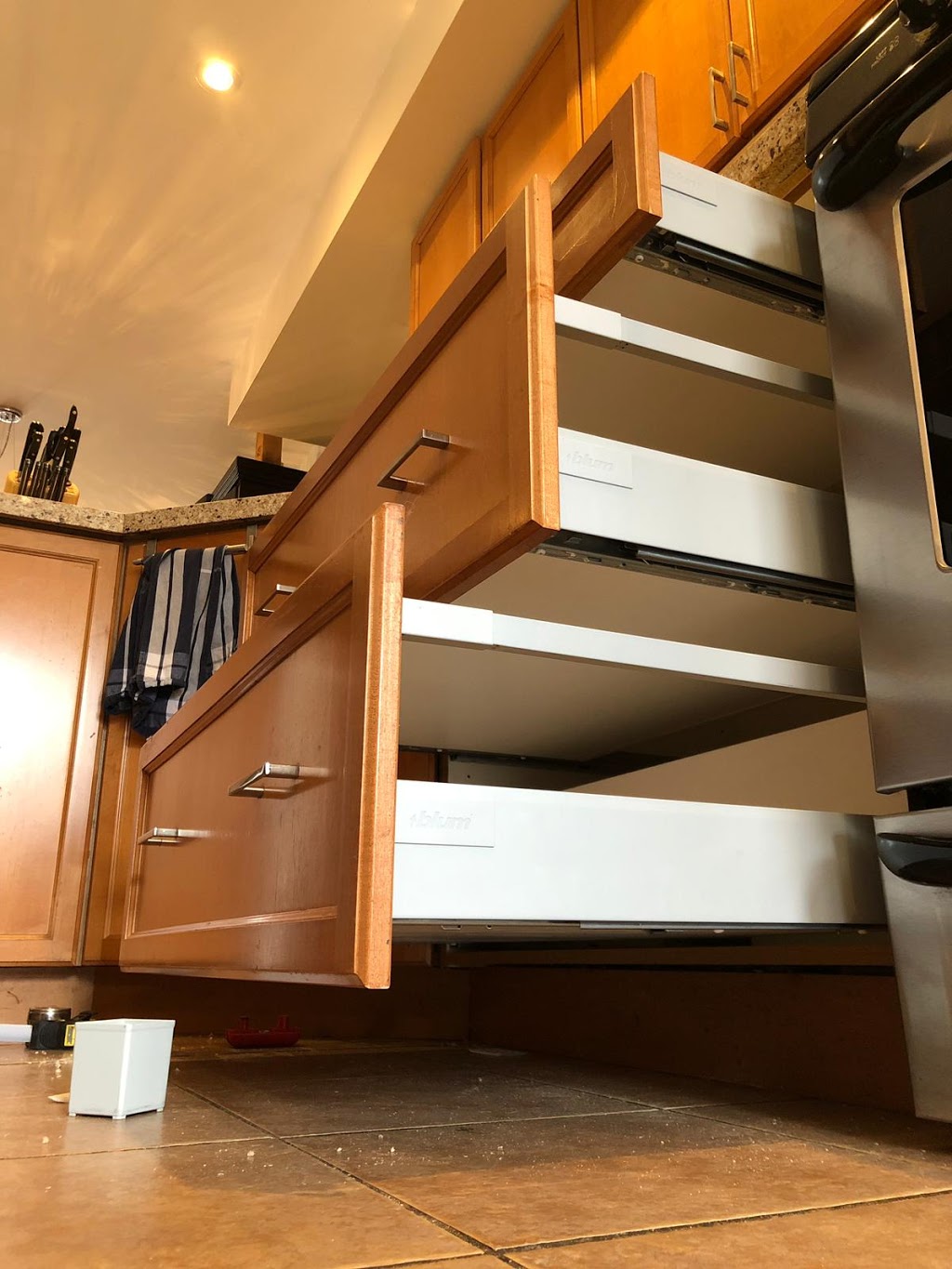 Kitchenfix Kitchen Cabinet Repairs | 274 Redpath Ave, Toronto, ON M4P 3H6, Canada | Phone: (416) 930-5023