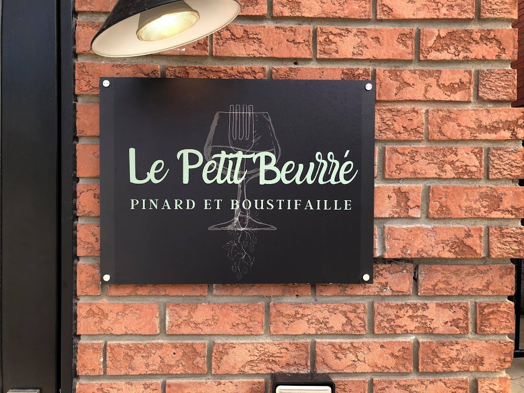 Le Petit Beurré | 396 Rue St Roch, Trois-Rivières, QC G9A 2L7, Canada | Phone: (819) 376-4051